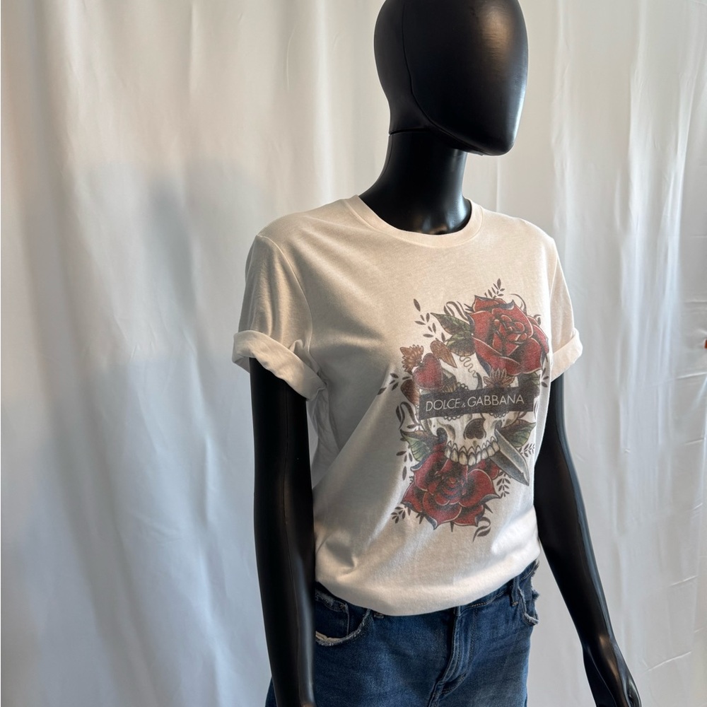 Designer Inspired Floral Graphic Tee with Skull - Picture 3 of 6